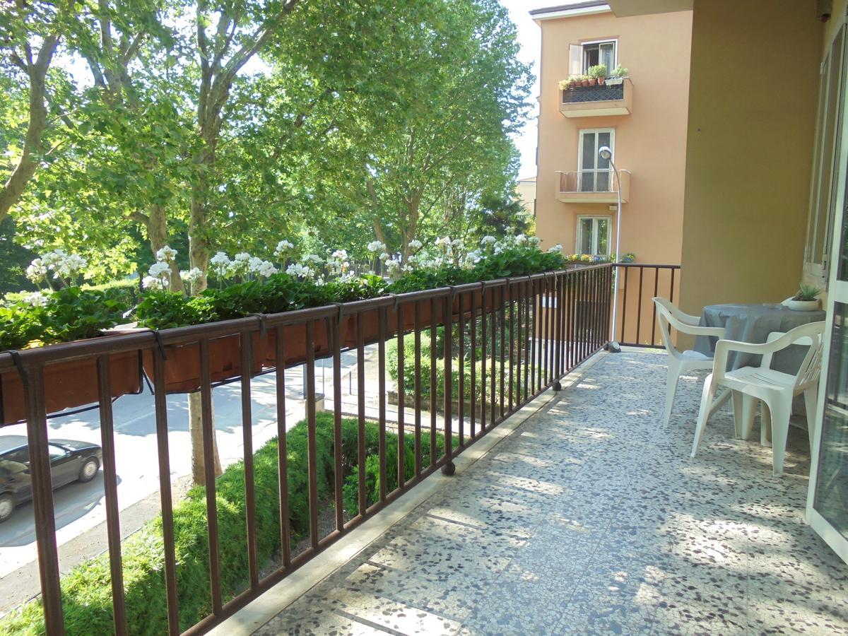 Verona Bottego Guest House ภายนอก รูปภาพ
