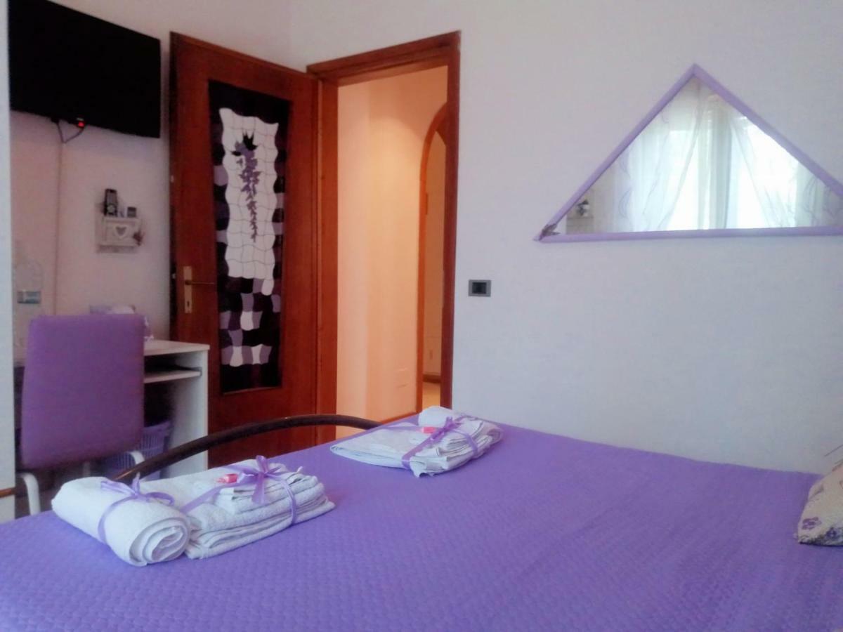 Verona Bottego Guest House ภายนอก รูปภาพ