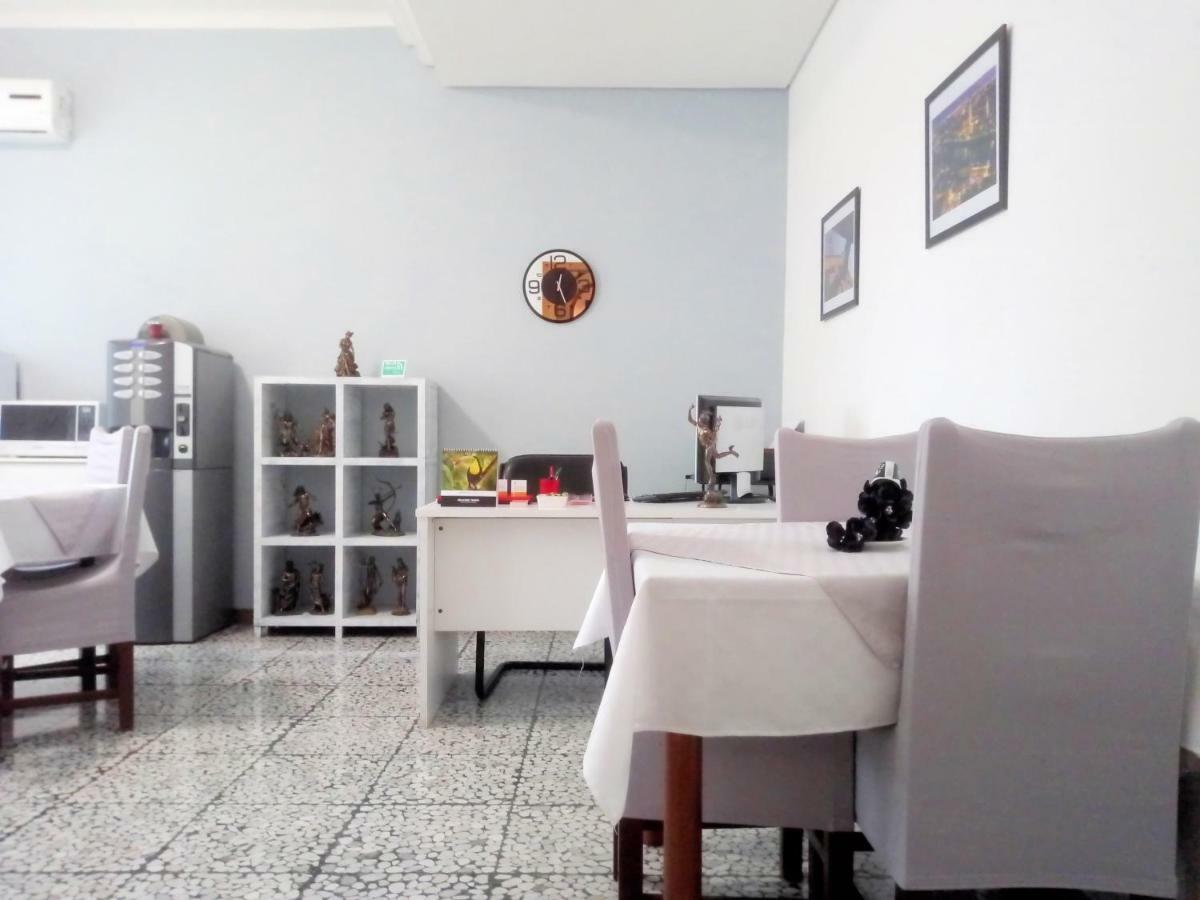 Verona Bottego Guest House ภายนอก รูปภาพ