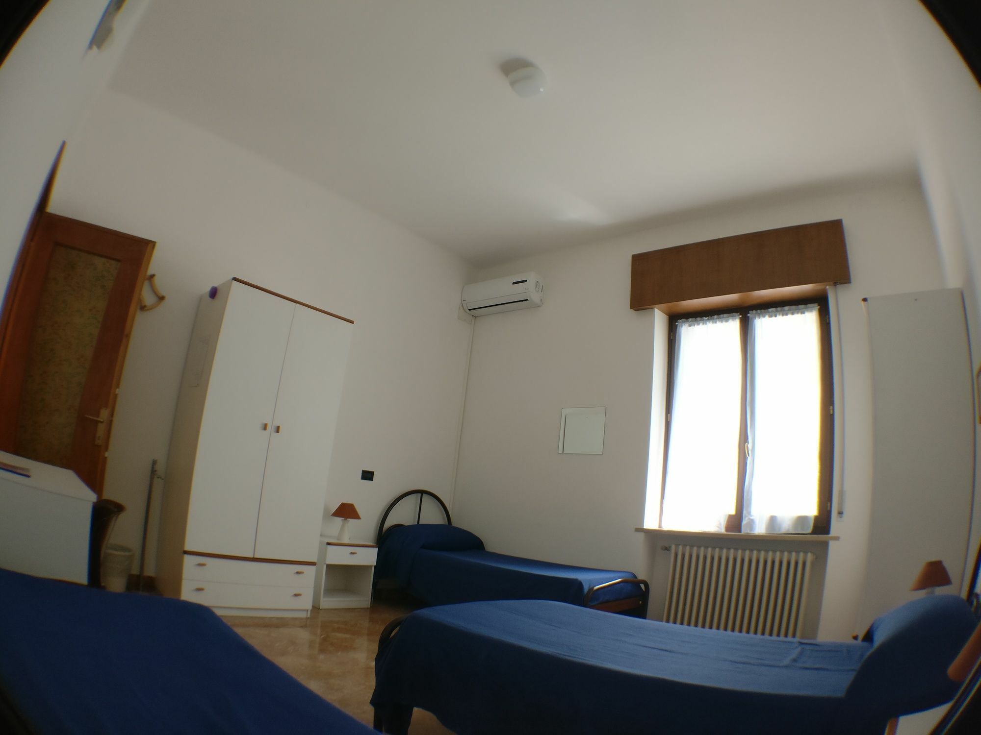 Verona Bottego Guest House ภายนอก รูปภาพ