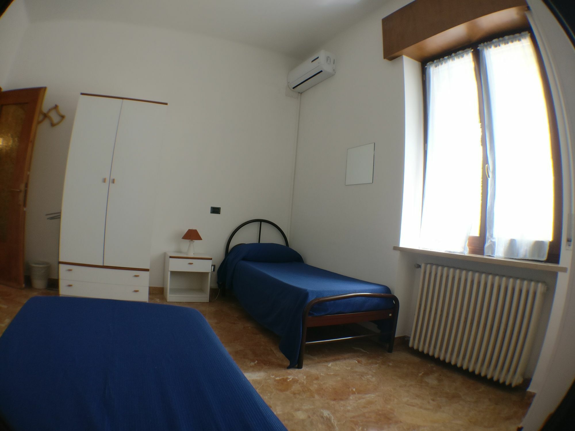 Verona Bottego Guest House ภายนอก รูปภาพ
