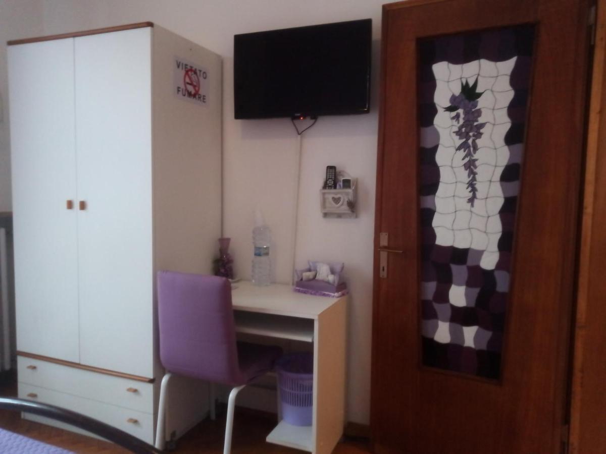 Verona Bottego Guest House ภายนอก รูปภาพ